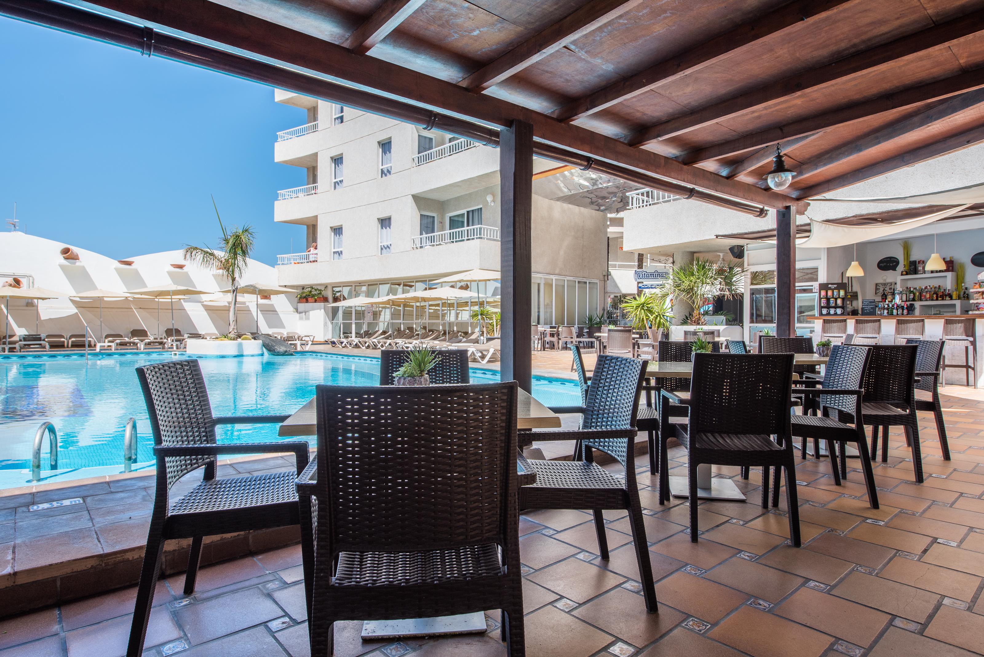 Vigilia Park Aparthotel Puerto de Santiago (Tenerife)